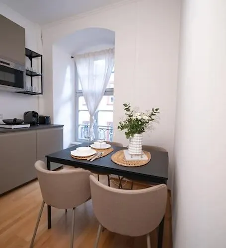 Barockes Wohnen Am Marktplatz-stadtmitte Appartement Wurtzbourg
